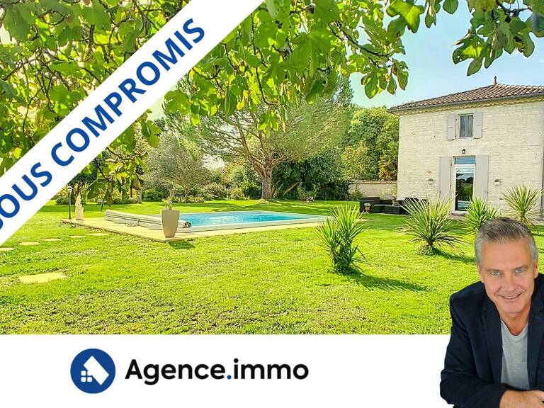 Propriété de 3 maisons rénovées avec piscine — photo 1