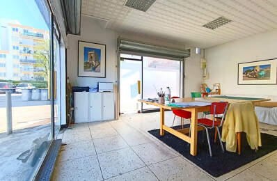 vente local commercial les aubes — photo du bien