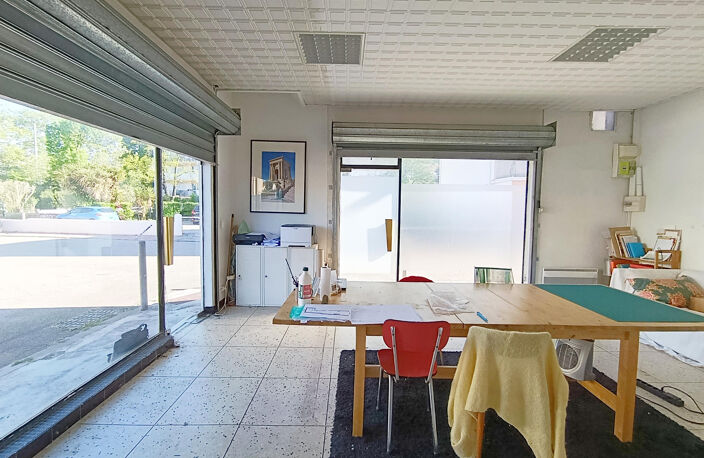 vente local commercial les aubes — photo 3