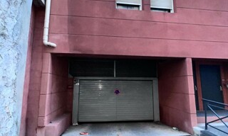 Garage   m² à louer à Marseille 10 (13010)