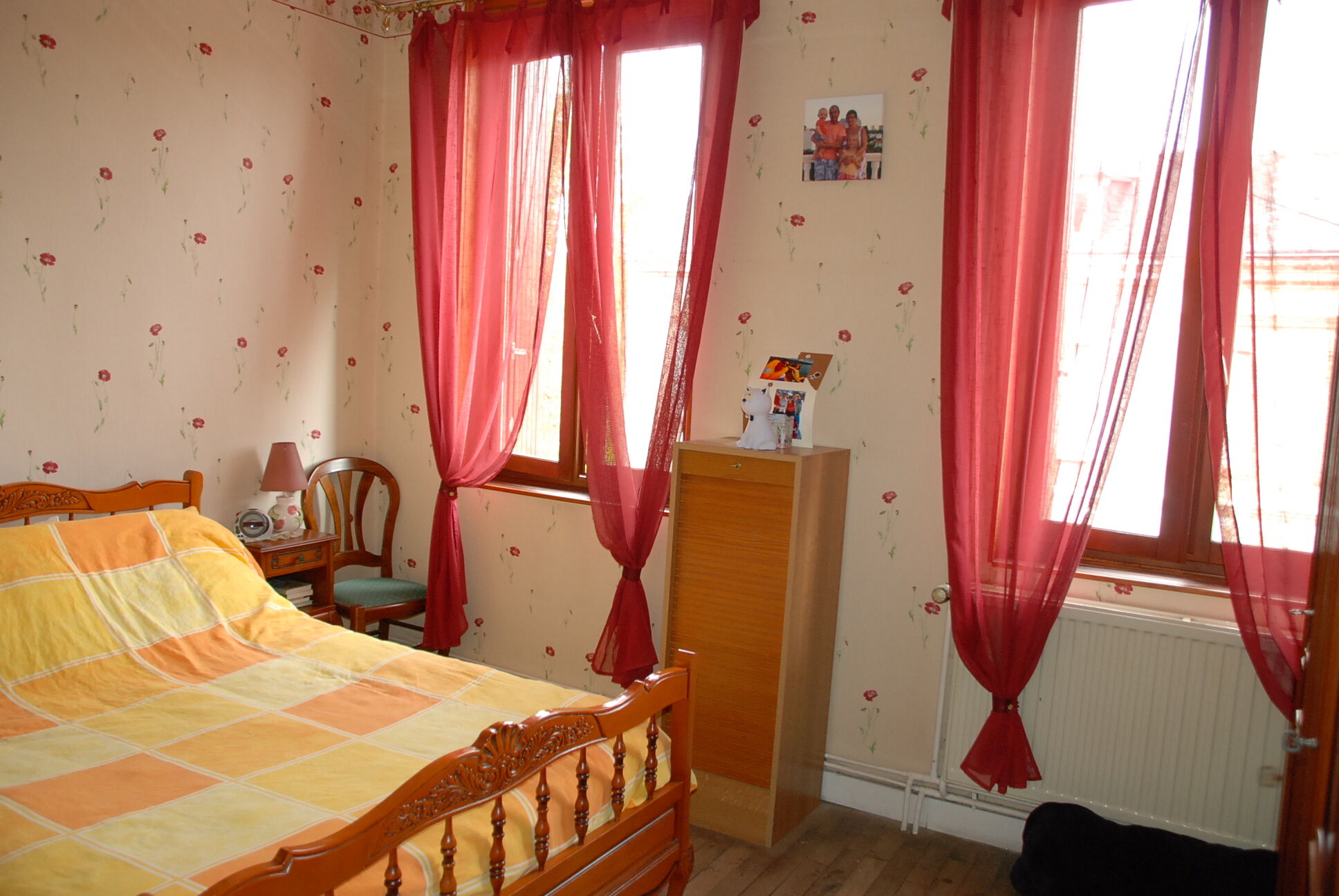 Photo Fecamp : maison en bon etat grande surface habitable avec cour expose plein sud  image 3/4