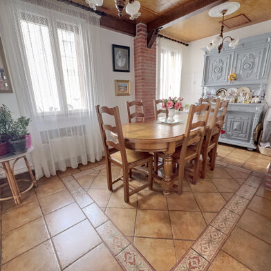 Maison 7 pièces 319000 €