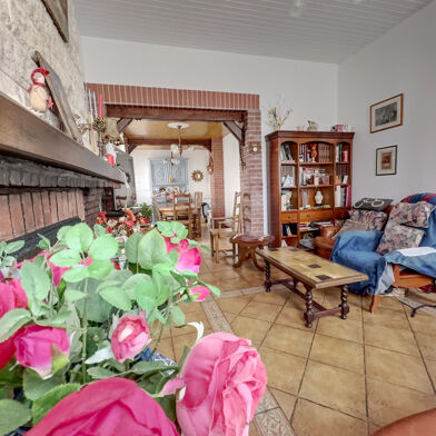 Maison 7 pièces 306000 €