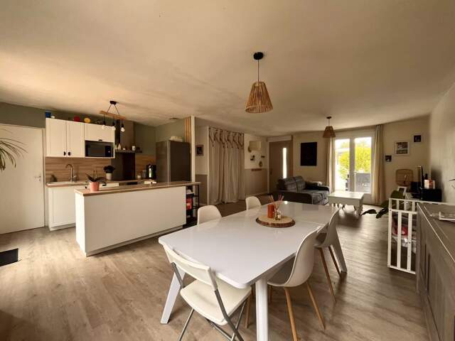 Maison plain-pied - SAINT MÉDARD D'AUNIS — photo du bien