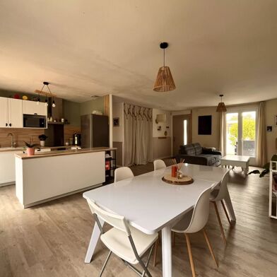 Maison 4 pièces 250000 €