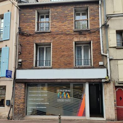 Commerce  225000 €