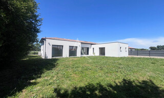 Maison 5 Pièces 148 m² à louer à Merville (31330)
