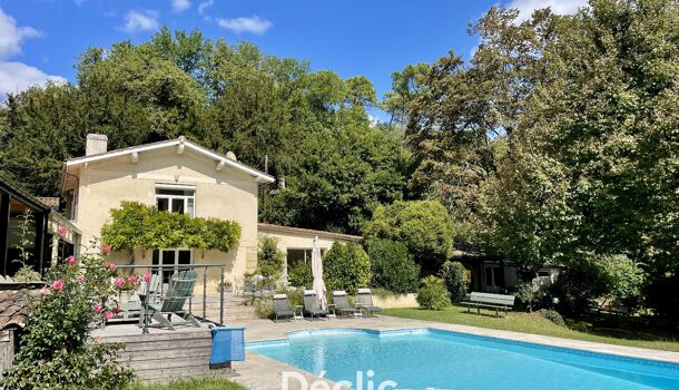 Villa / Maison 9 pièces  à vendre Latresne 33360