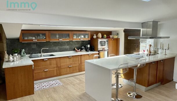 Villa / Maison 9 pièces  à vendre Latresne 33360