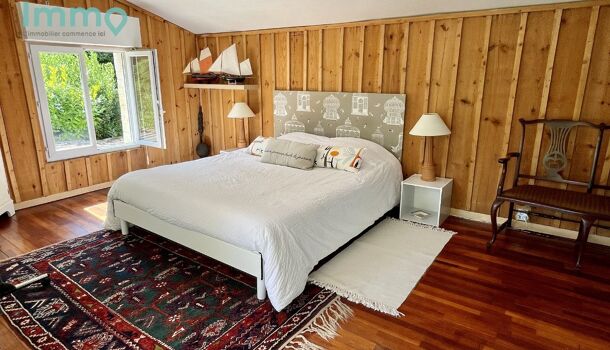 Villa / Maison 9 pièces  à vendre Latresne 33360