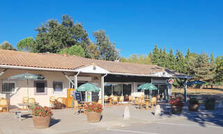 Commerce 5 Pièces 170 m² à vendre à Saint-Aubin-de-Blaye (33820)