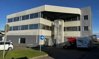 Commerce  2097 m² à louer à Crêches-sur-Saône (71680)