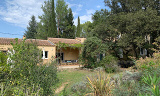 Maison 8 Pièces 211 m² à louer à Rognes (13840)