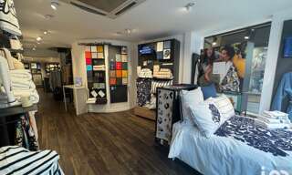 Commerce  90 m² à vendre à Menton (06500)