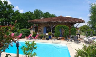 Maison 10 Pièces 239 m² à vendre à Varennes-Saint-Sauveur (71480)