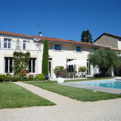 Maison 10 pièces 1350000 €