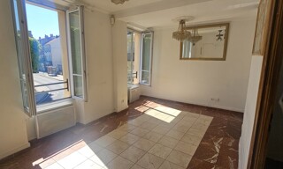 Immeuble  72 m² à vendre à Pontoise (95300)