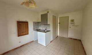 Appartement 1 Pièce 12 m² à louer à Nîmes (30900)