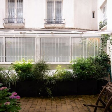 Bureau  725000 €