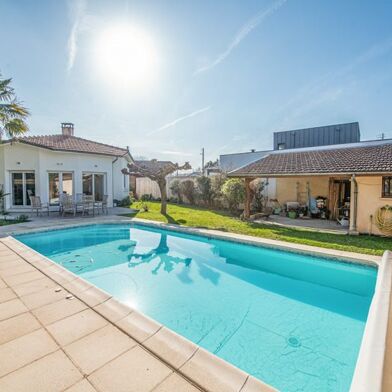 Maison 5 pièces 597999 €
