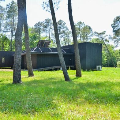 Maison 6 pièces 451500 €