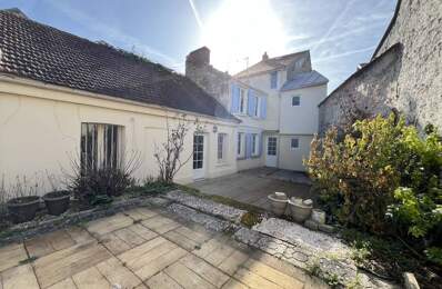 Maison de bourg de 6 pièces principales — photo du bien