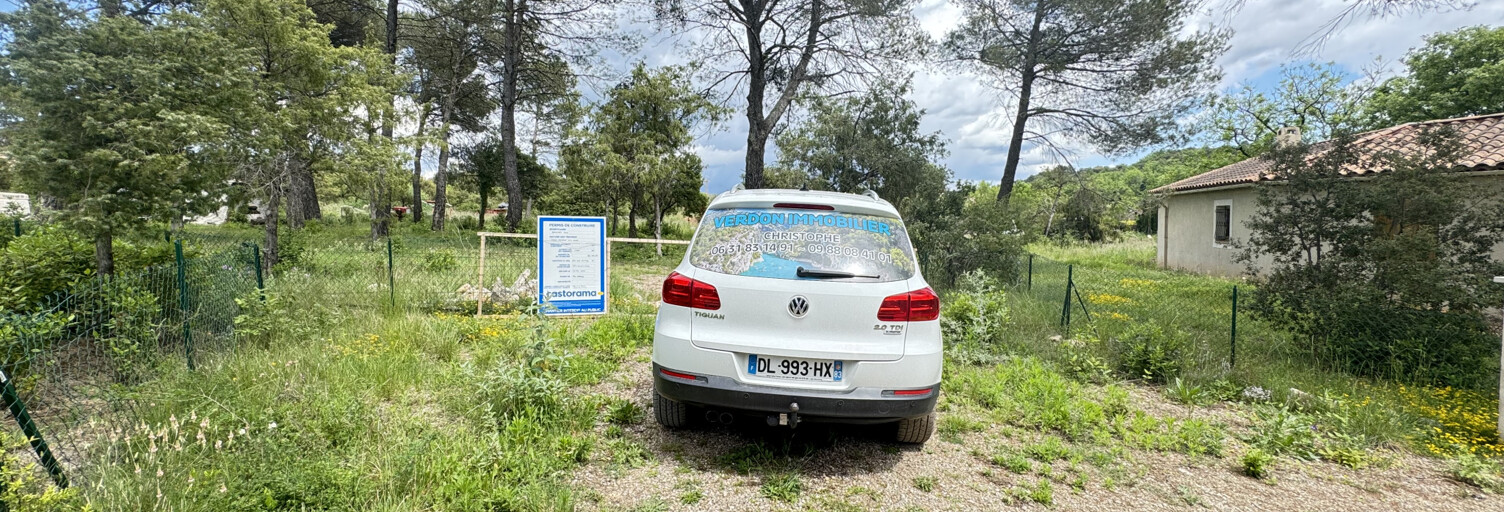 Terrain  1330 m² à vendre à Fox-Amphoux (83670)