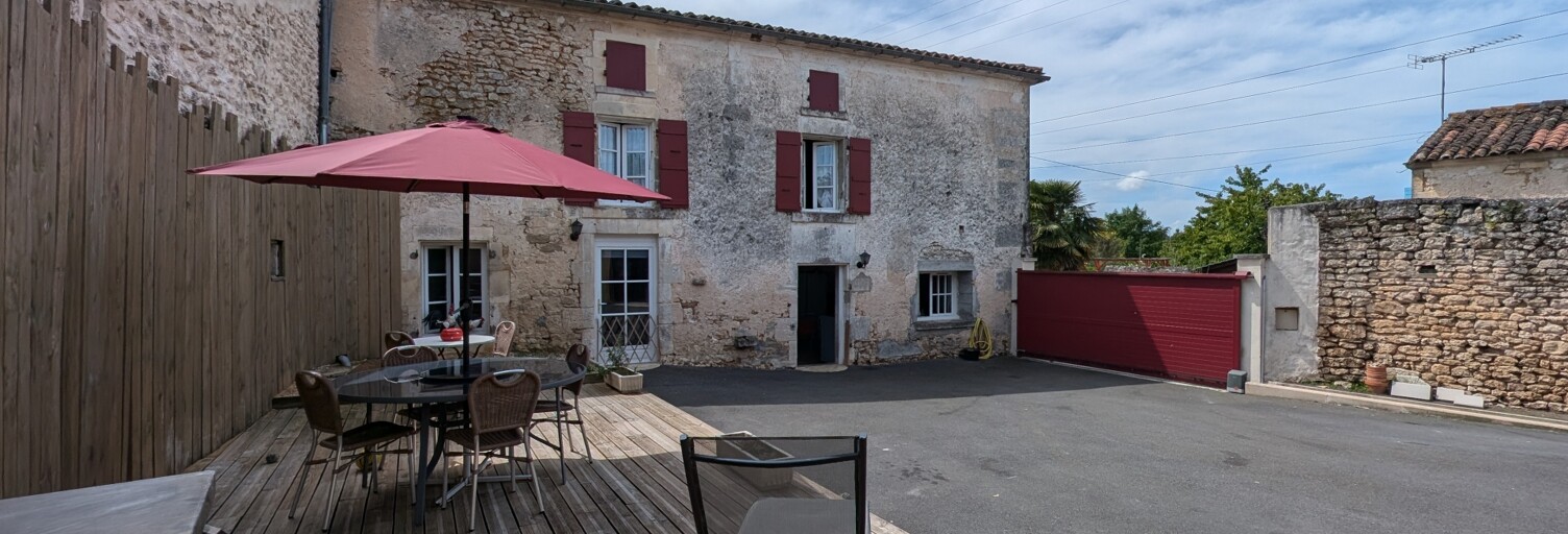 Maison 5 Pièces 147 m² à vendre à Boutiers-Saint-Trojan (16100)