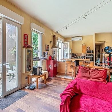 Appartement 3 pièces 317700 €