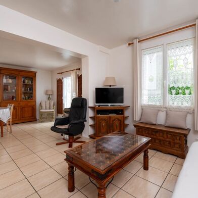 Maison 9 pièces 351750 €