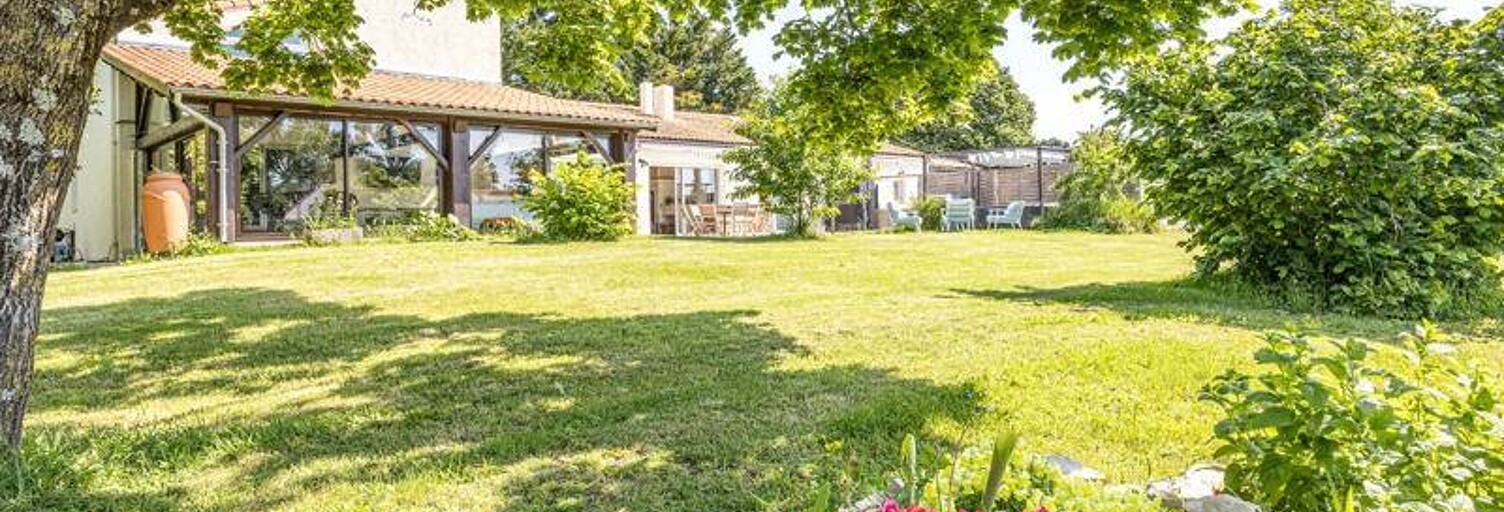 Maison 10 Pièces 350 m² à vendre à Saint-Sauveur-d'Aunis (17540)