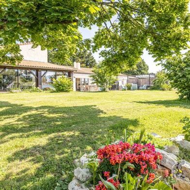 Maison 10 pièces 695192 €