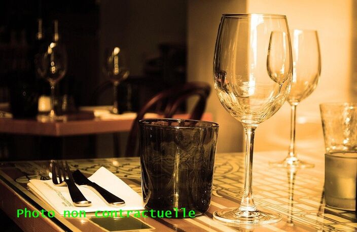Restaurant — photo 2