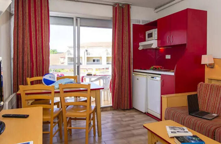 INVESTISSEMENT LMNP - Studio RÉSIDENCE TOURISME — photo 2