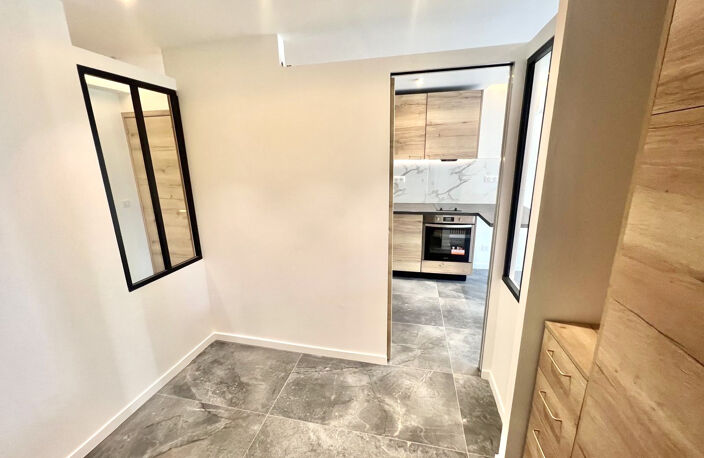 CANNES BASSE CALIFORNIE 790M DE LA MER APPARTEMENT 35M2 REFA — photo 4