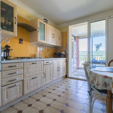 Appartement 3 pièces 140000 €