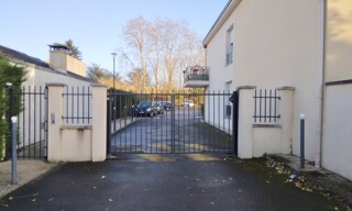 Garage  13 m² à louer à Mennecy (91540)