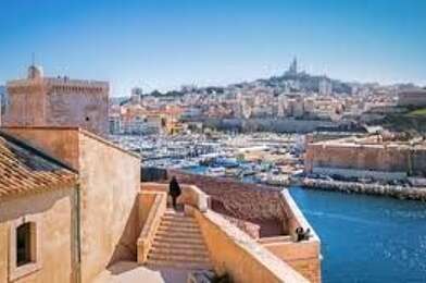 Commerce  224000 €