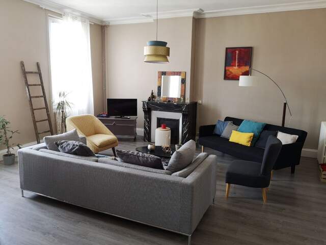 Appartement Rochefort 4 pièce(s) 136.95 m2 — photo du bien