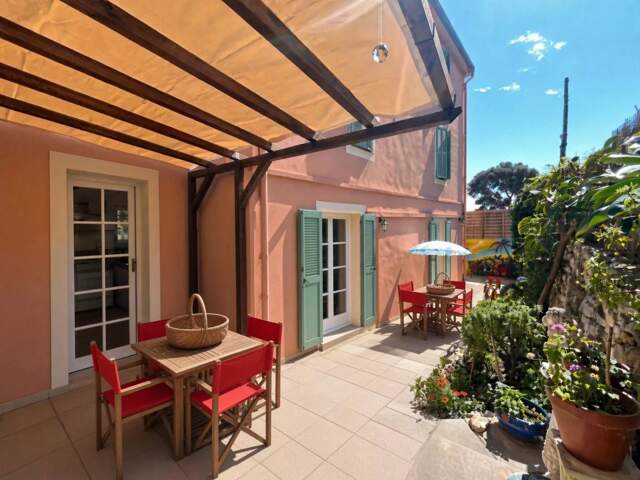 Eze bord de Mer, grand appartement 3/4 pcs proche mer — photo du bien