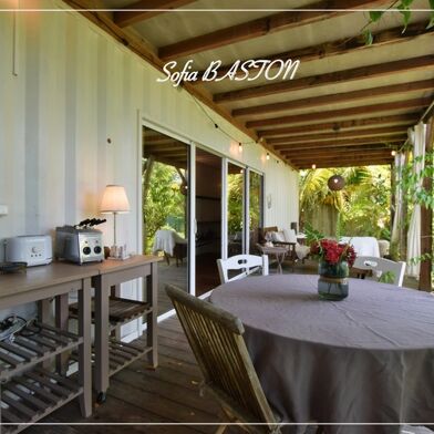 Maison 13 pièces 998400 €