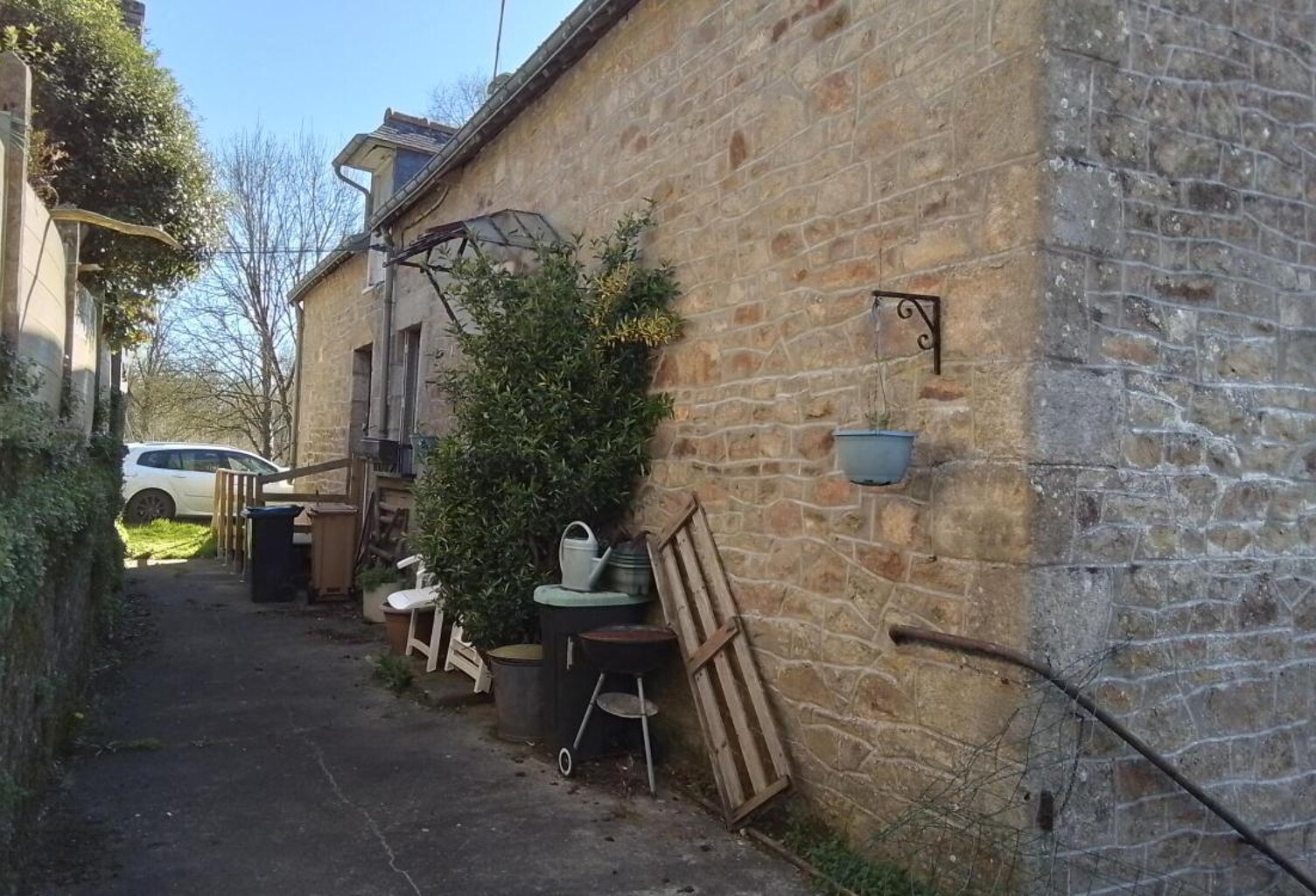 Maison en pierres — photo 1