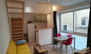 Appartement 1 Pièce 41 m² à louer à L'Isle-sur-la-Sorgue (84800)