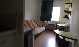 Appartement 1 Pièce 14 m² à louer à Poitiers (86000)