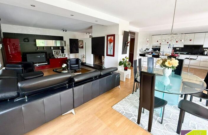 Maison - 274m ² — photo 5