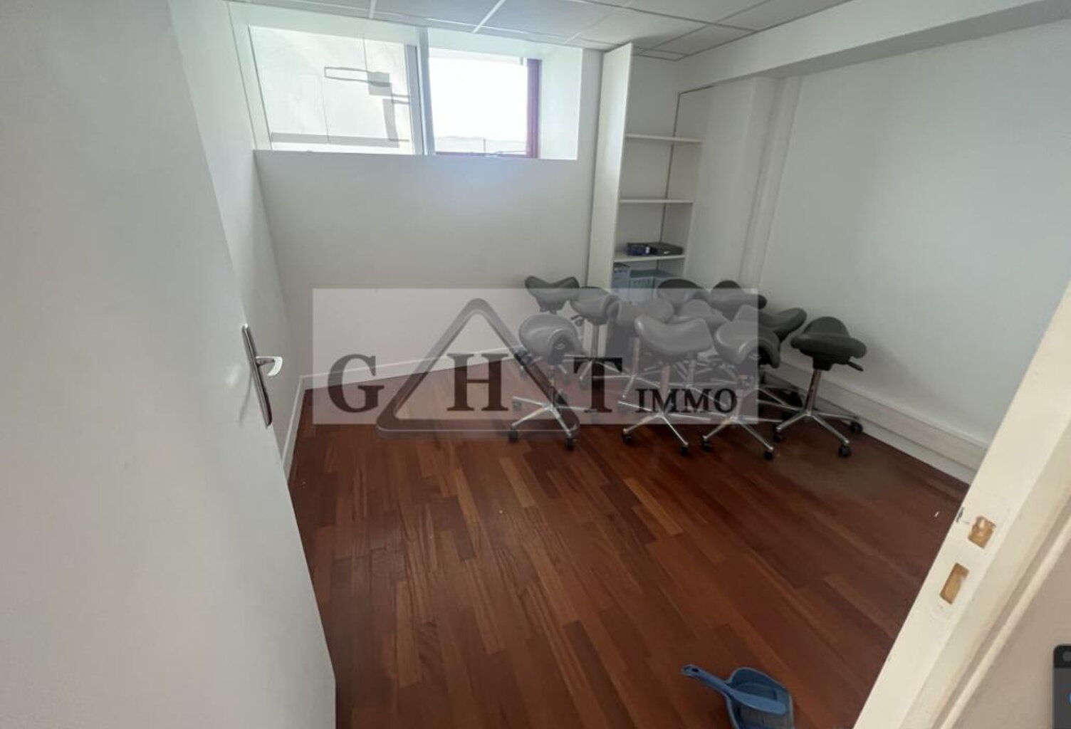 Bureaux a louer a Gennevilliers — photo 1