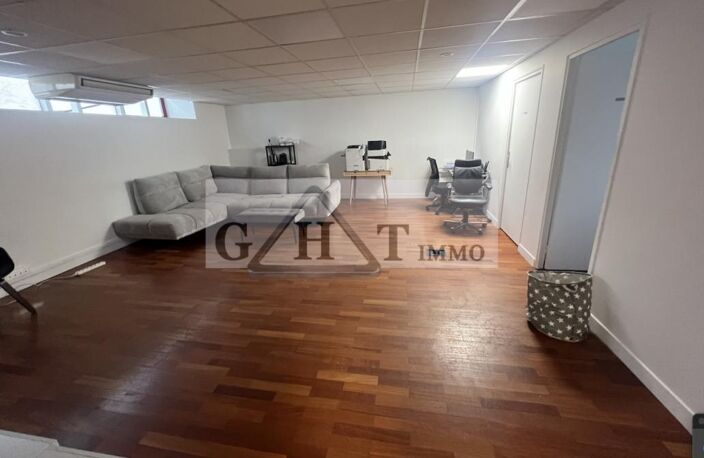 Bureaux a louer a Gennevilliers — photo 3