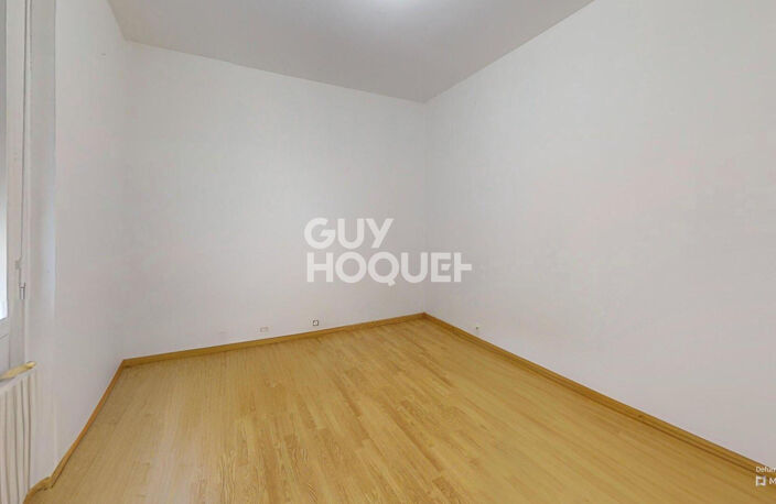 Immeuble de rapport A VENDRE à PODENSAC — photo 4