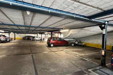 Garage  25000 €