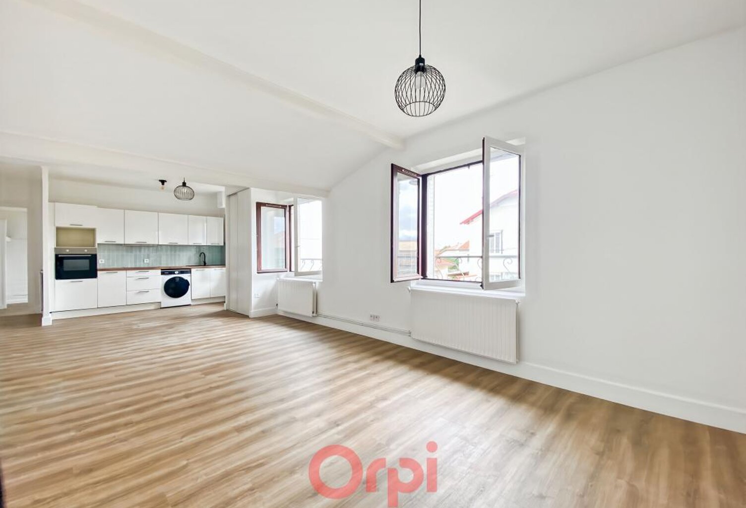 Appartement À Vendre — photo 1